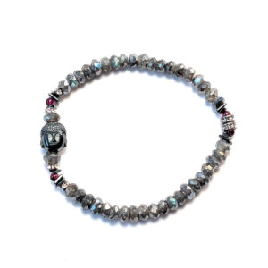 Buddha aus Hämatit mit Labradorit und Granat