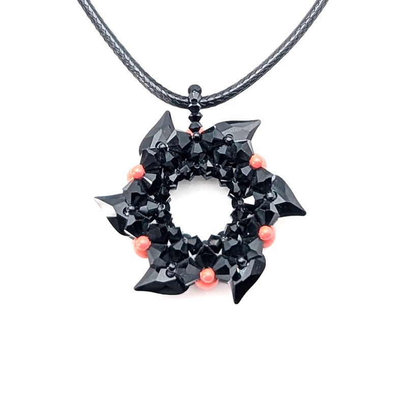 Ketten-Anhänger aus Swarovski Kristallen in Schwarz